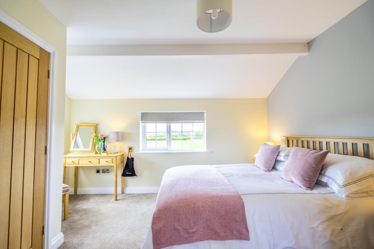 Brecks Farm - Well Cottage Йорк Экстерьер фото